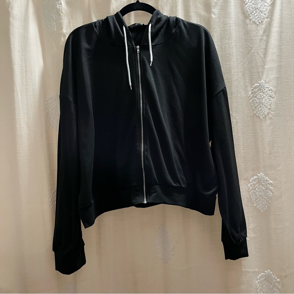 Black Cropped Drop Sleeve Zip Hoodie